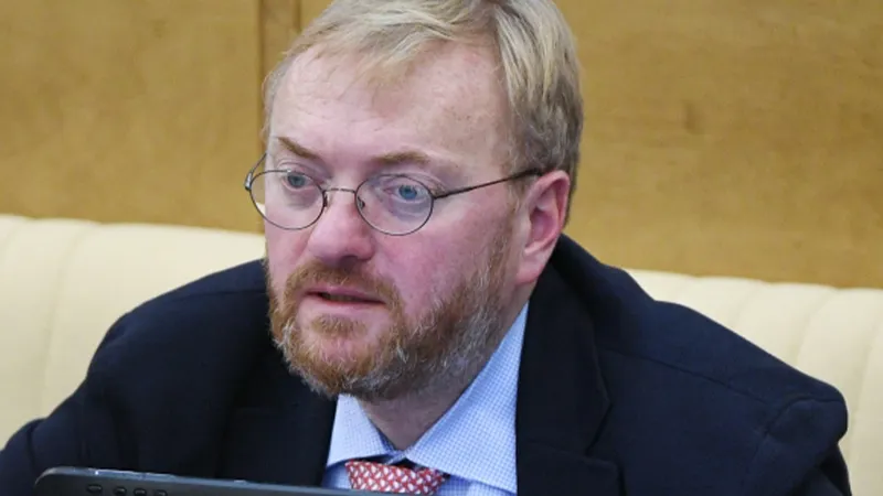 Виталий Милонов обвинил в поножовщине директора химкинского лицея