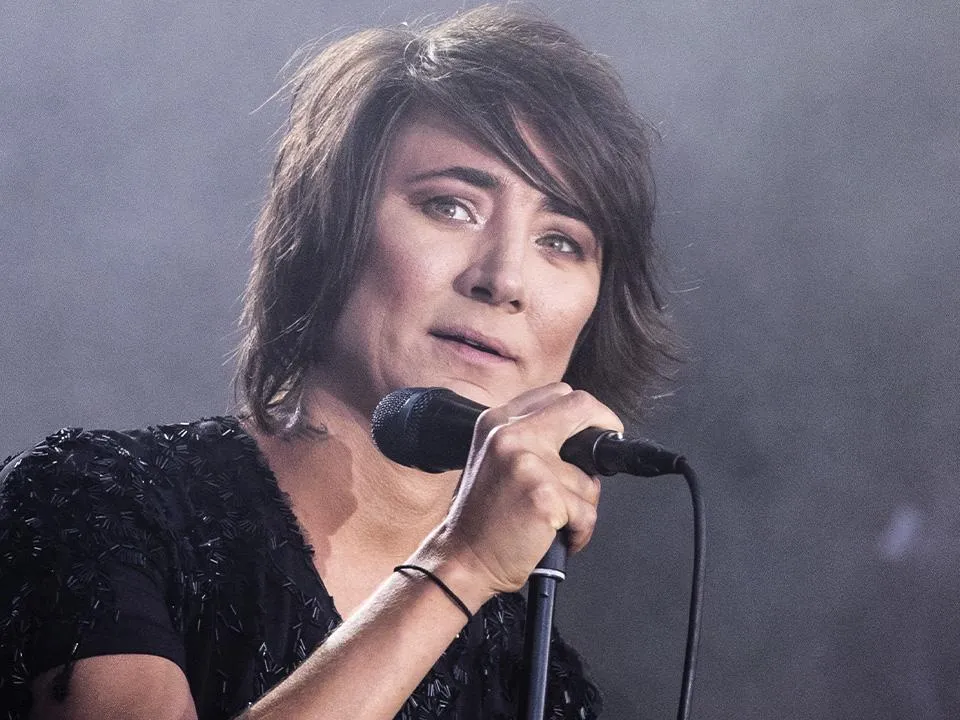 Ургант, Пугачева, Литвинова: ясновидящая Мишина предсказала скорое возвращение уехавших из РФ звезд