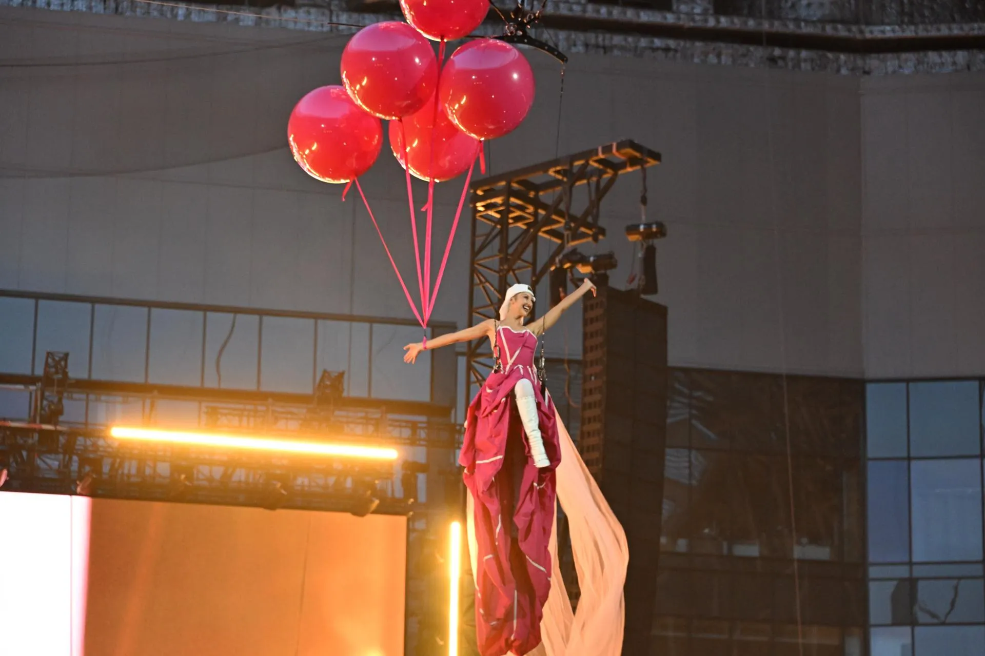 Komsomolskaya Pravda / Марго на концерте Димы Билана