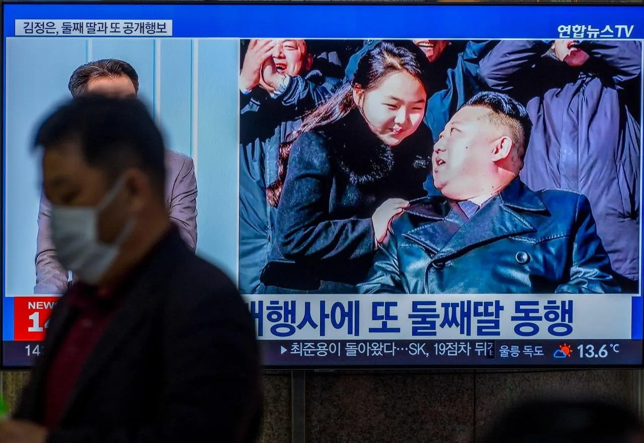 Kim Jae-Hwan/Keystone Press Agency/Ким Чен Ын с женой