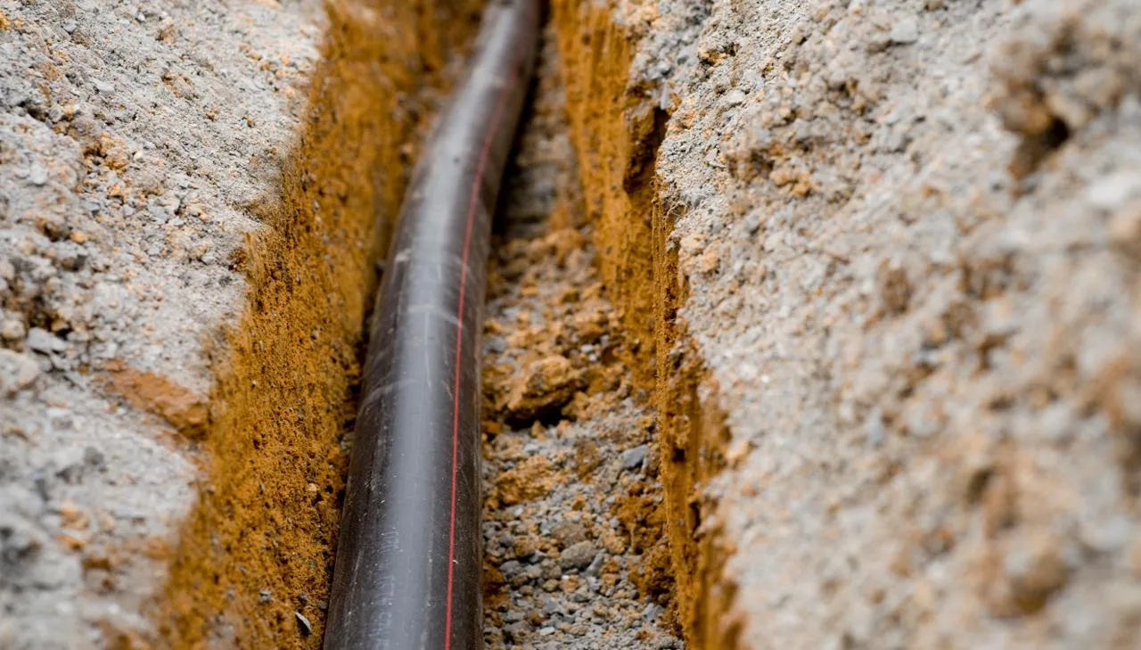 istockphoto.com/georgeclerk