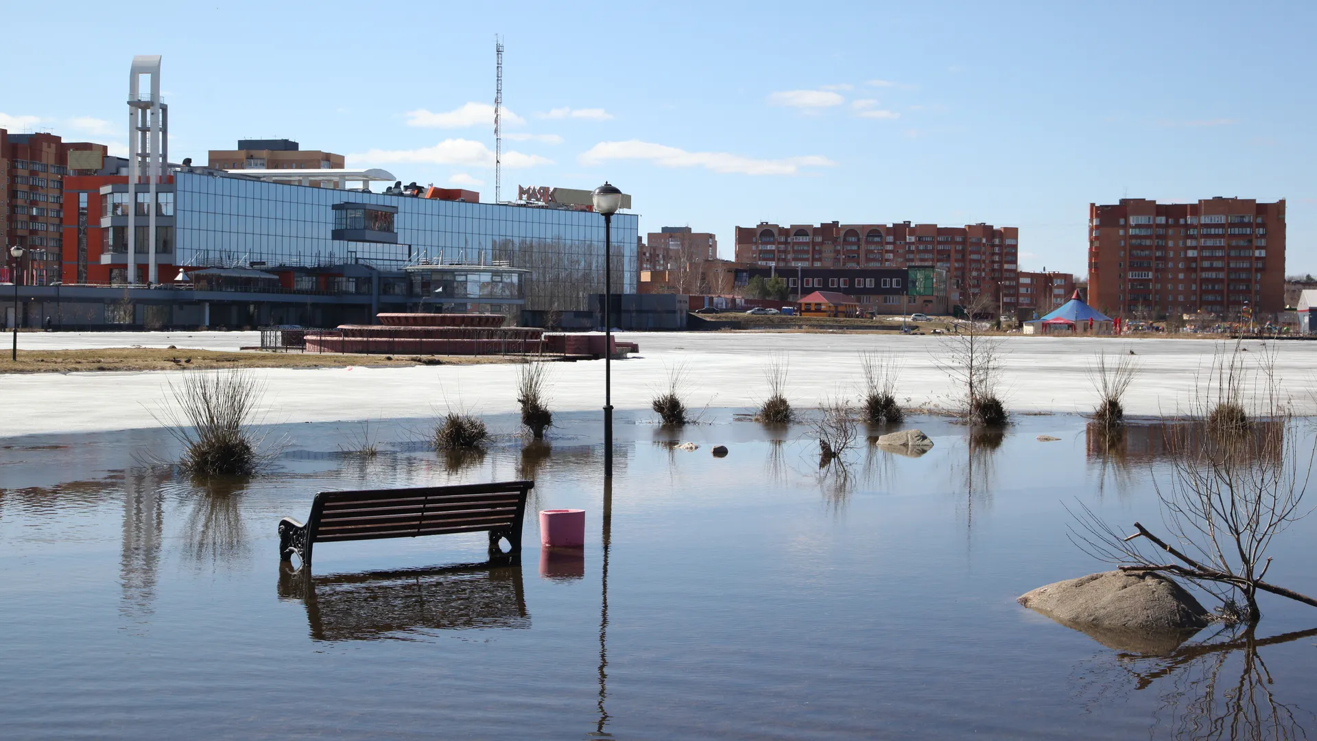 Весенний паводок в Дубне