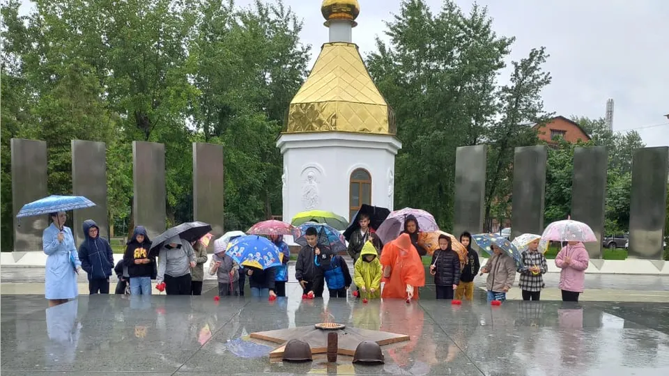 На возложении. Фото: t.me/artreutov