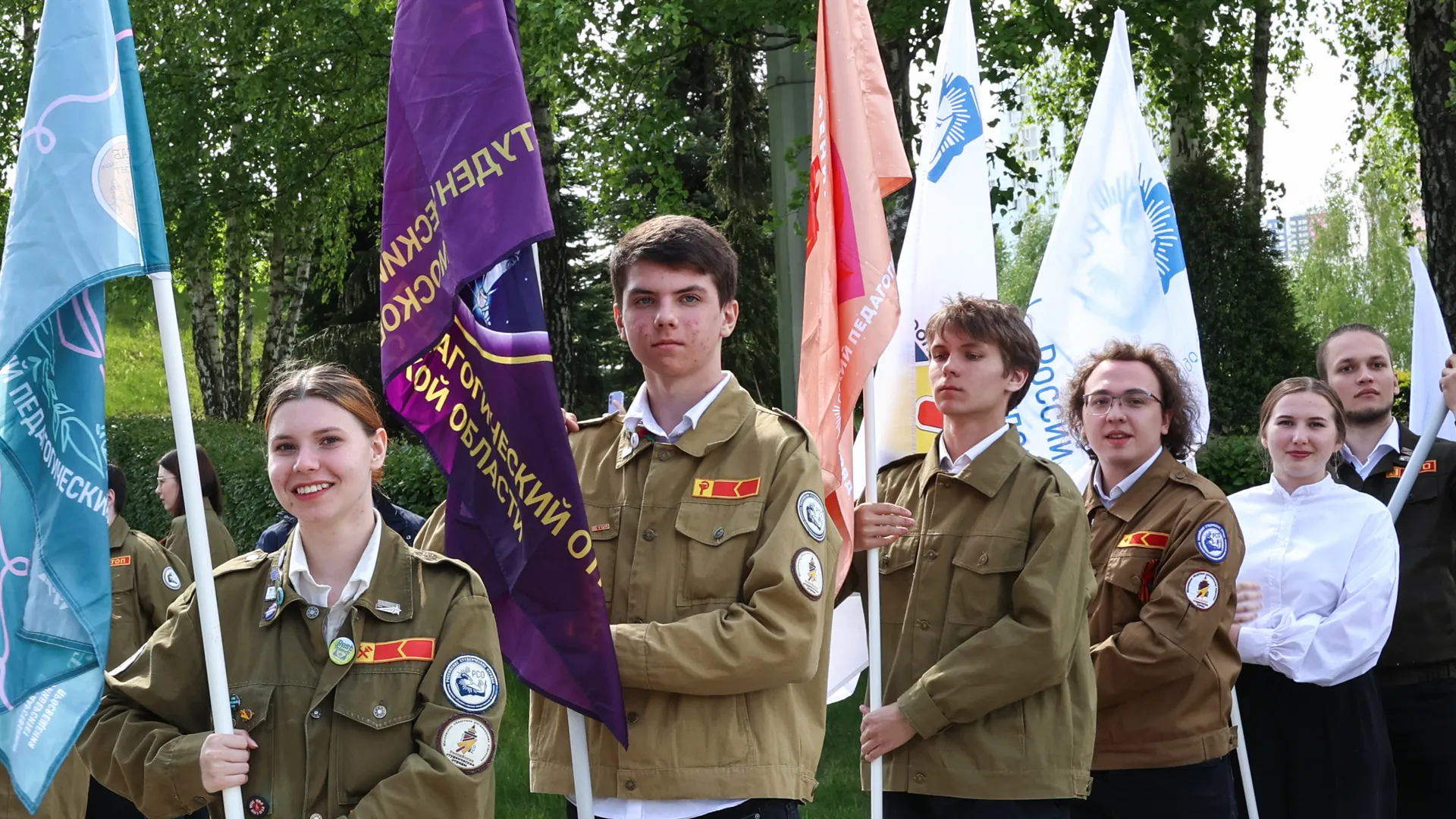 Студенческие отряды Подмосковья открыли летний трудовой семестр