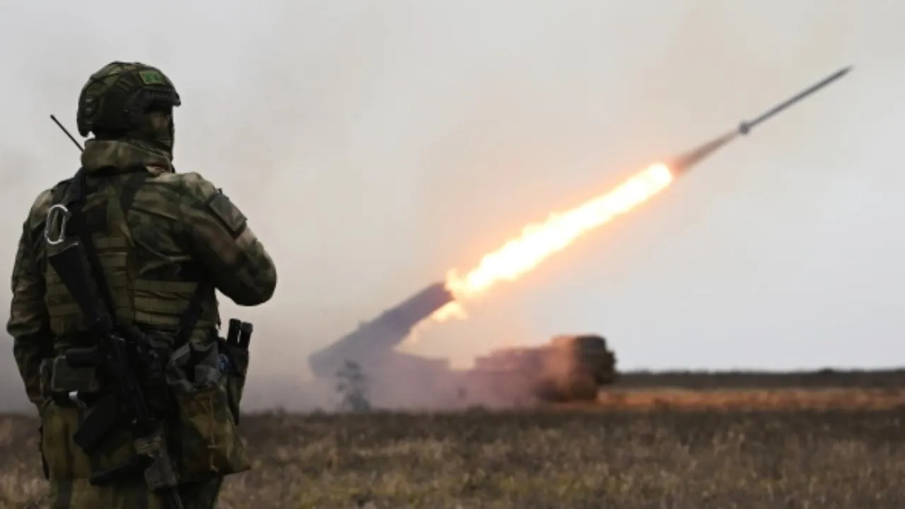 Российские «Ураганы» нанесли удары по скоплениям украинской бронетехники