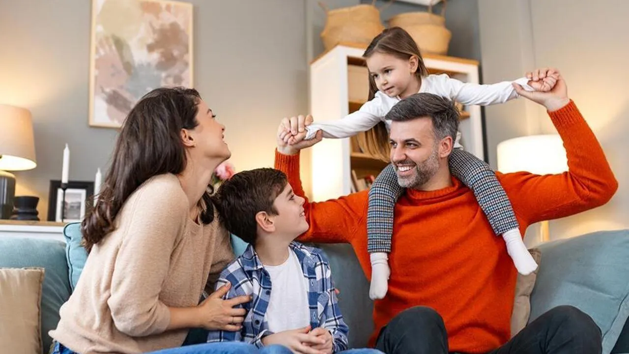 Семья по контракту: в Подмосковье запустили аренду жен и детей за ₽100 тыс. в сутки