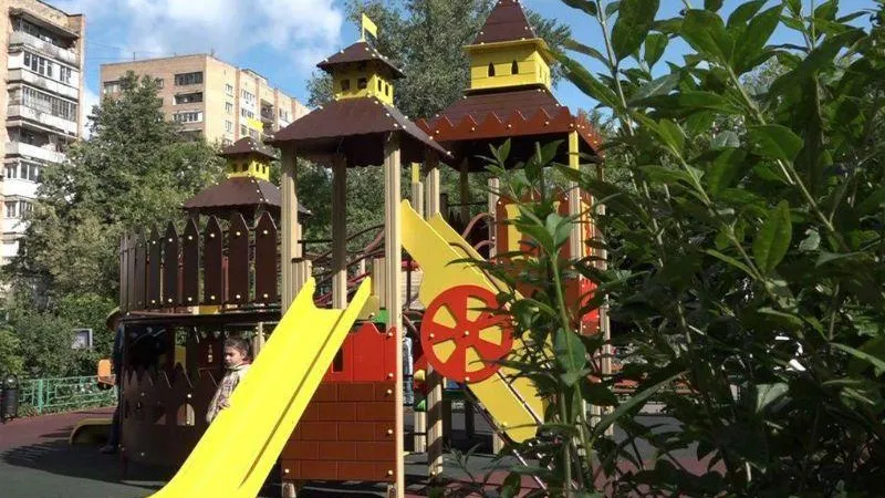 Три сотни имущественных комплексов и тысячу объектов военгородков передали за 10 лет Подмосковью