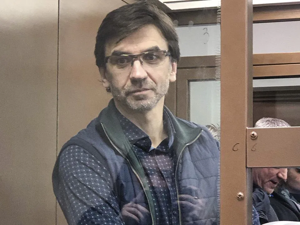 «Получит дополнительные 3 года лишения свободы»: куда может попытаться сбежать Абызов