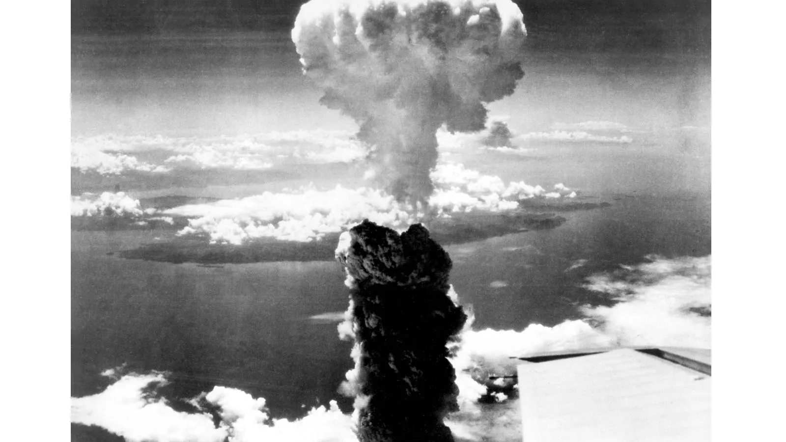 Ядерный взрыв над Нагасаки, 9 августа 1945 года. IMAGO
