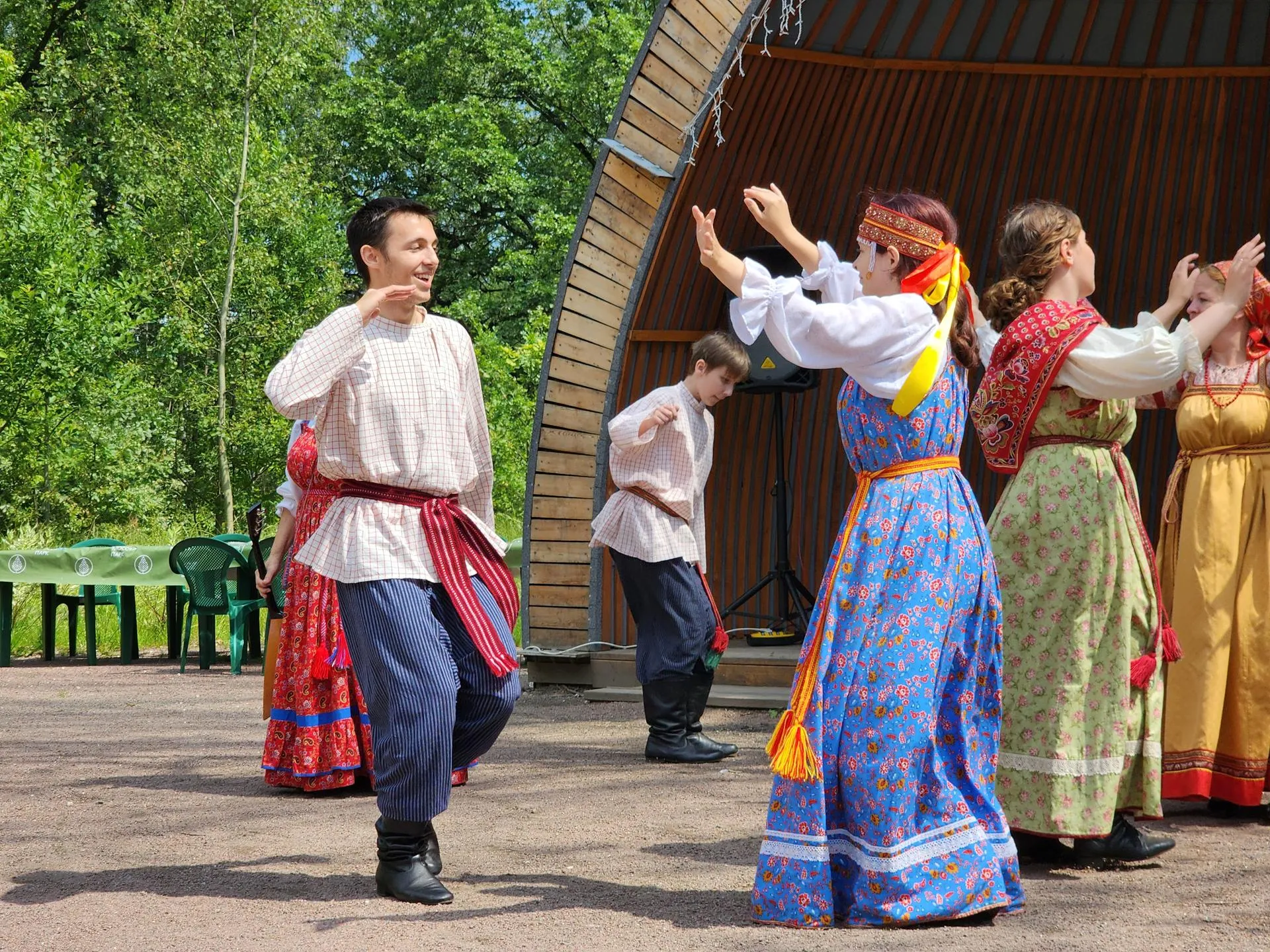 Народные танцы.&nbsp;Фото: Наталья Дорошева