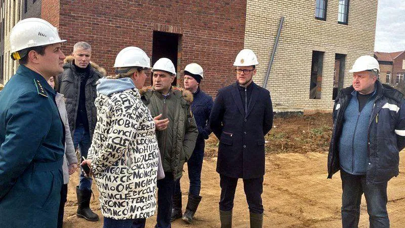 Артур Гарибян лично проверил ход строительства ЖК «Парк Апрель» в Наро-Фоминске после обращения дольщика