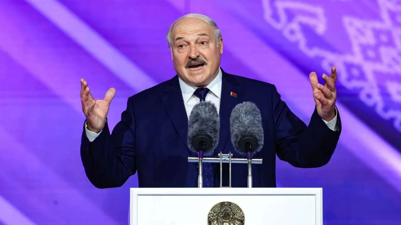 Лукашенко будет закупать зерно у России