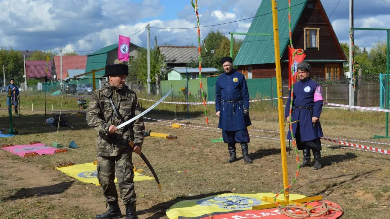 Соревнования по рубке шашкой «Казарла» в честь Героя РФ Мизерного пройдут в Павловском Посаде