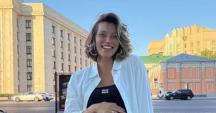 Роды в прямом эфире: мнение эксперта о заявлении Регины Тодоренко