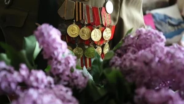 Ветеранов войны отправили на карантин перед парадом Победы