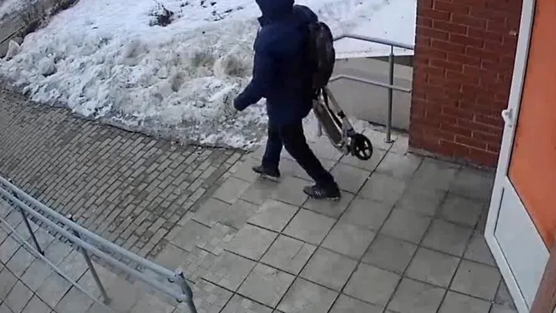 Серийного вора в Лобне задержали при сбыте краденого в комиссионку
