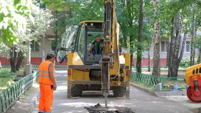 Восемьсот ям заделали на дорогах в Люберцах