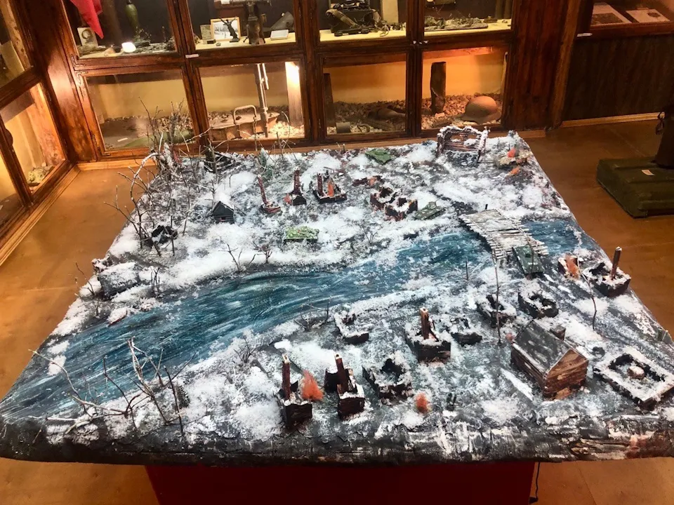 Фото: Музей памяти Лопасненского края, панораму боя за Леоново изготовили ученики школы №10 г. Чехова в 2023 г.