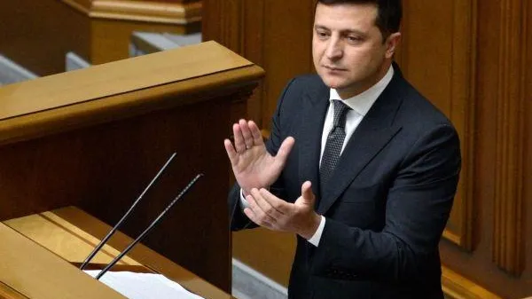 По указанию Зеленского остановлено вещание трех украинских телеканалов