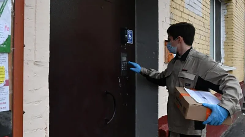 В Одинцове ТСЖ запретило курьерам подниматься выше первого этажа жилого дома