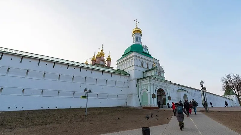 Одинокие москвички облюбовали короткие туры в Подмосковье 