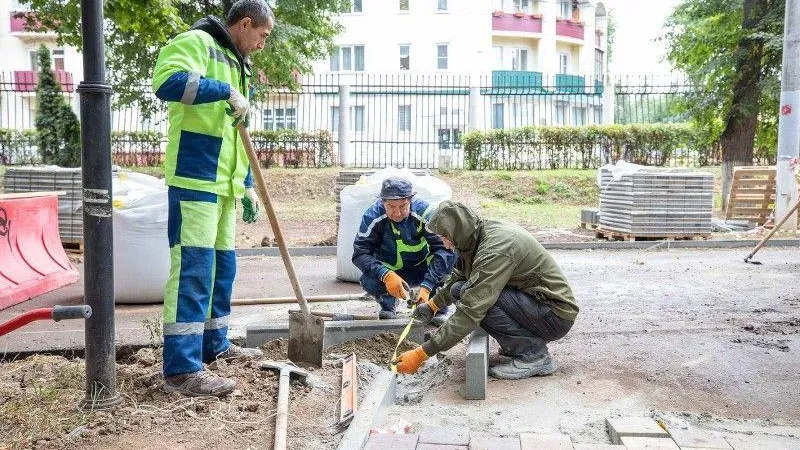 Второй этап благоустройства парка имени В. Талалихина завершат в Подольске в октябре текущего года