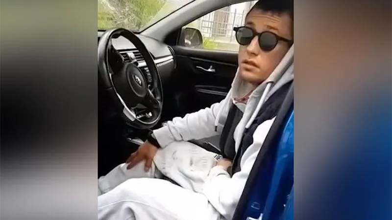 Вирус «Мажора»: актер Павел Прилучный заночевал в чужой машине