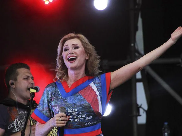 Мать всех геев РФ, которая пела для плебеев: Цыганова высказалась о Пугачевой