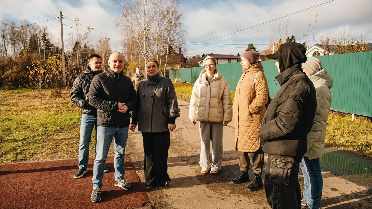 Глава Пушкинского округа встретился с жителями Заветов Ильича