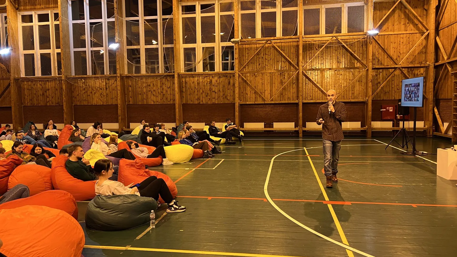 Константин Семенец