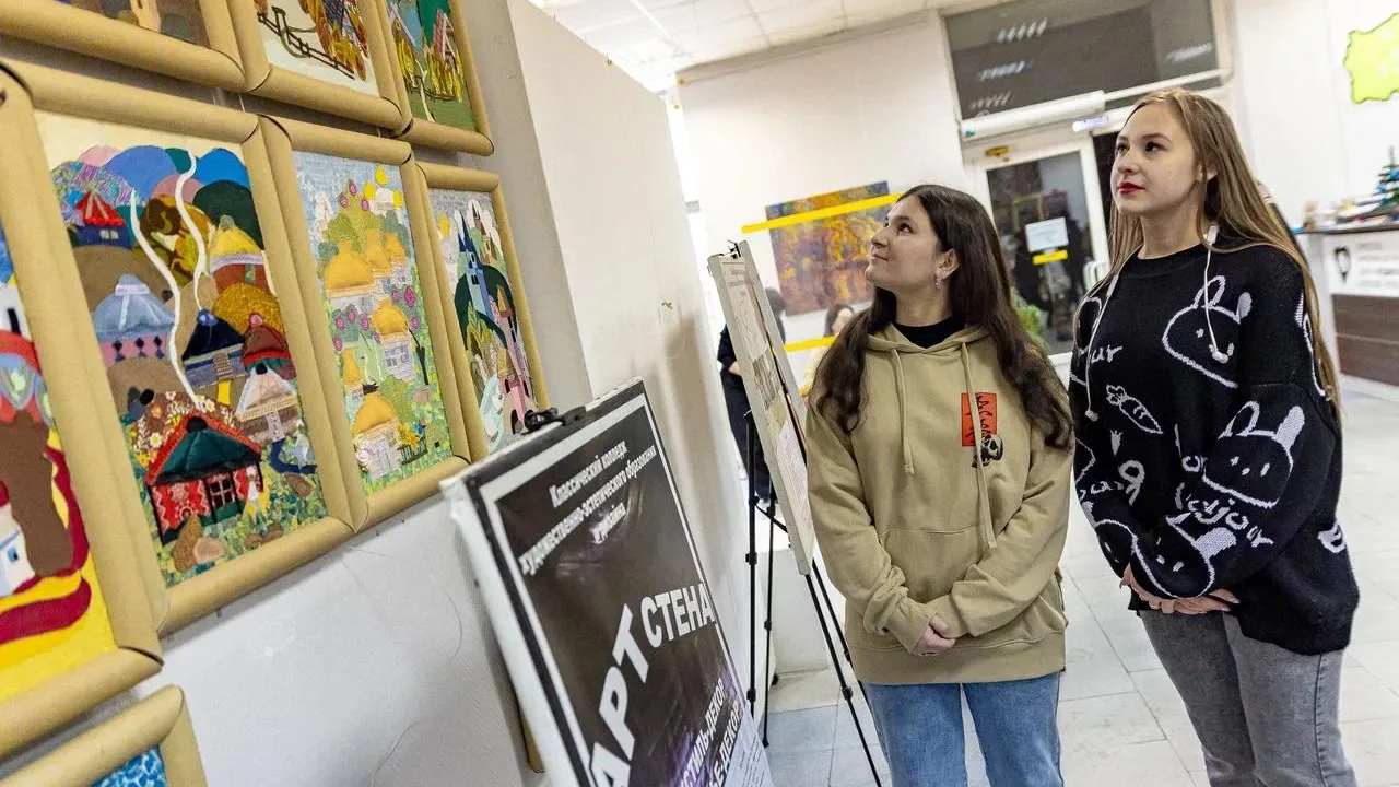 Алена Жамкова