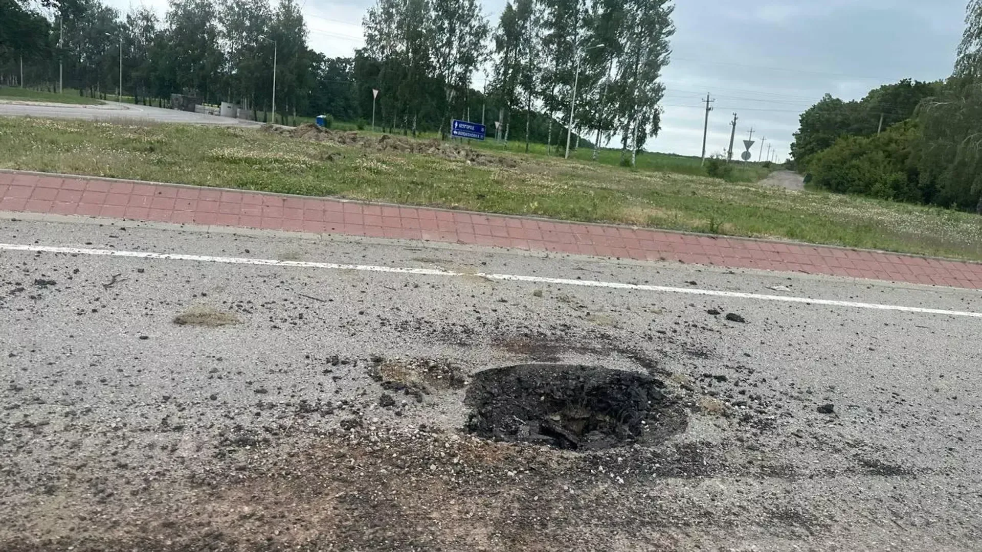 ВСУ обстреляли Донецк кассетными снарядами, пострадал мирный житель