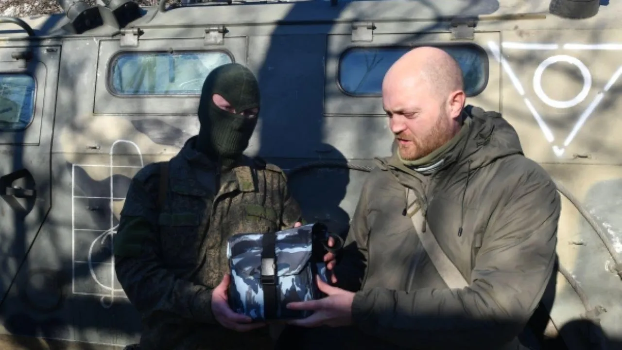 Напугавший жену военкора Коца мужчина получал деньги за сбор информации о журналисте