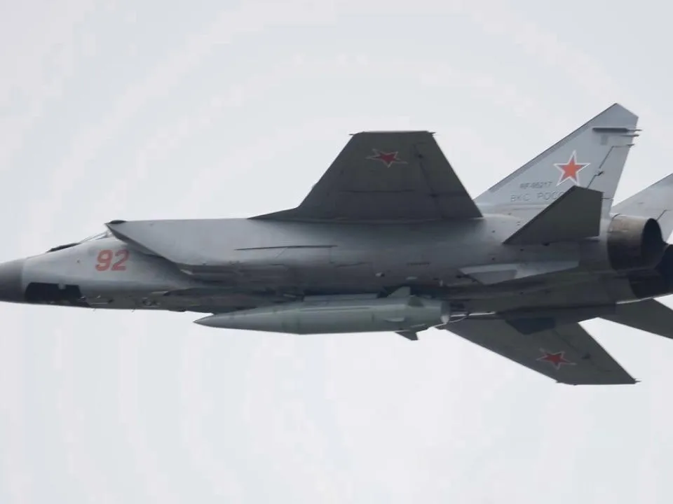 «Неубиваемое оружие»: зачем США нужны гиперзвуковые ракеты