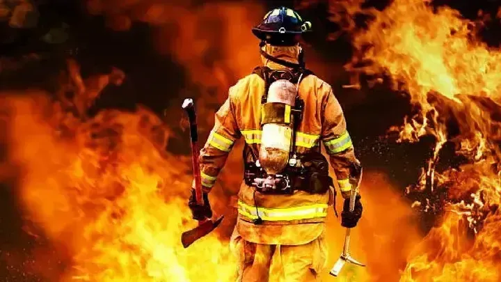 При пожаре под Красноярском сгорели бабушка, дедушка и внучка