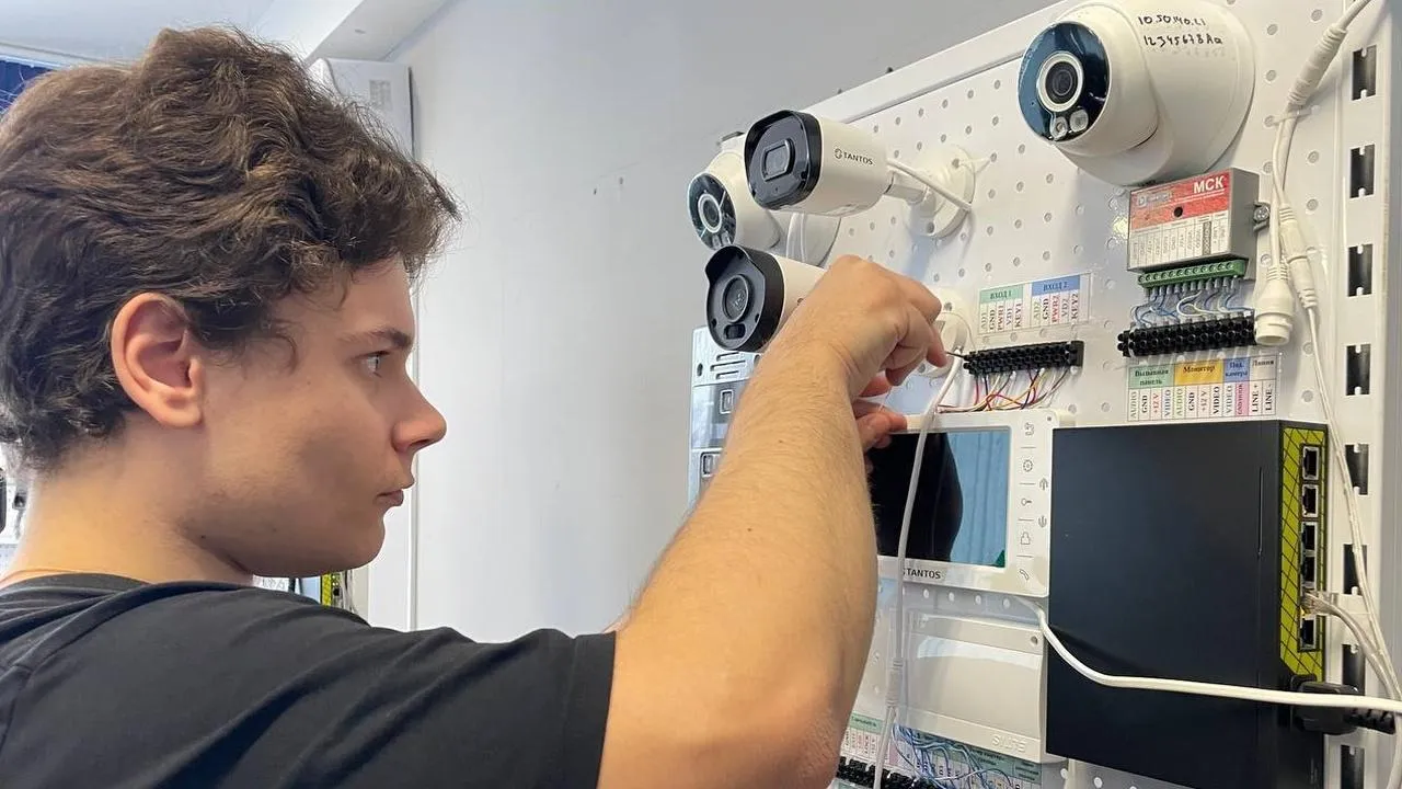 Бронницкий автомобильно-дорожный колледж