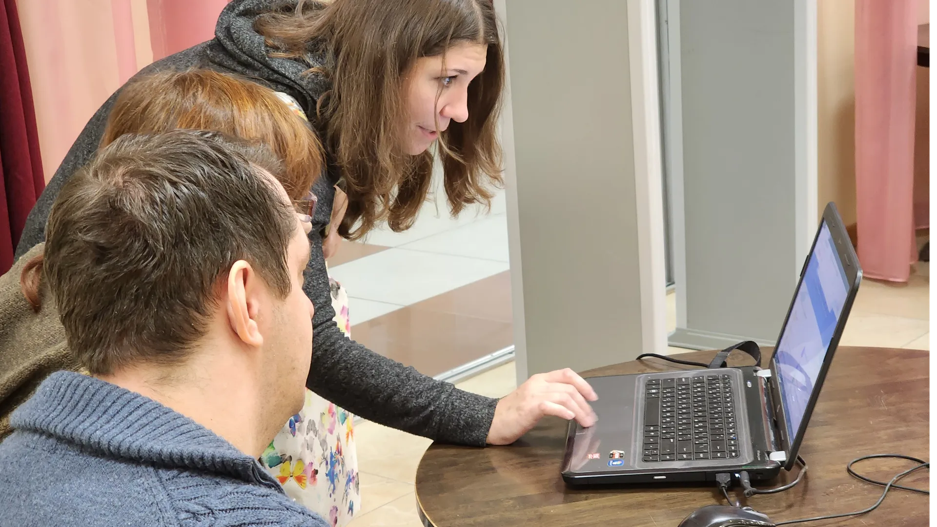 Роман Савельев