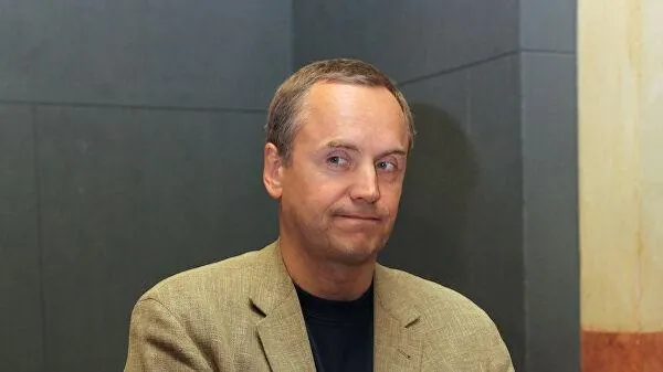 Актер Андрей Соколов рассказал о постельных сценах в кино