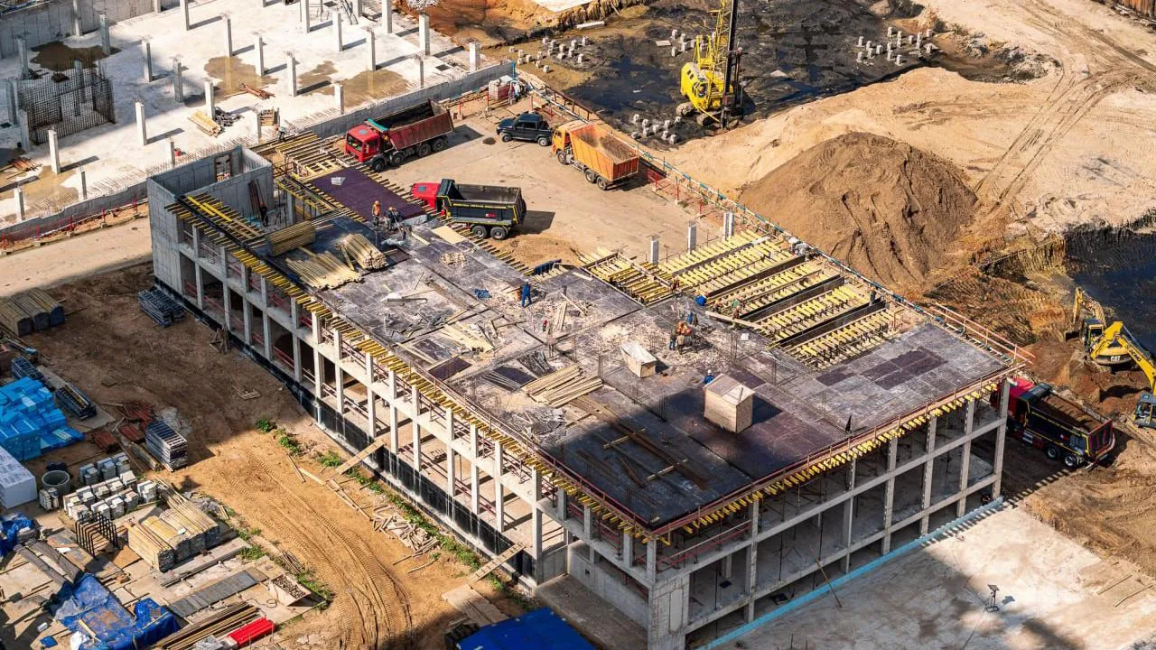 Строительство новой школы продолжается в жилом комплексе «Тетрис» в Красногорске