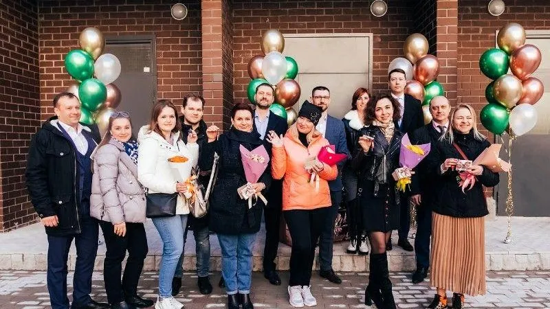 Дольщики ЖК «Большое Ступино» начали получать ключи от своих квартир