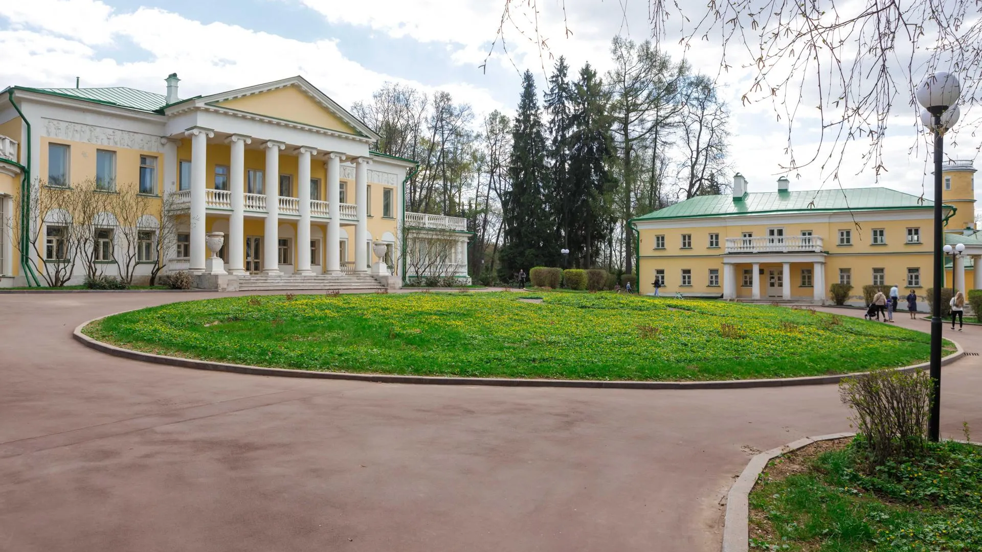 Фото: Государственный исторический музей-заповедник «Горки Ленинские»