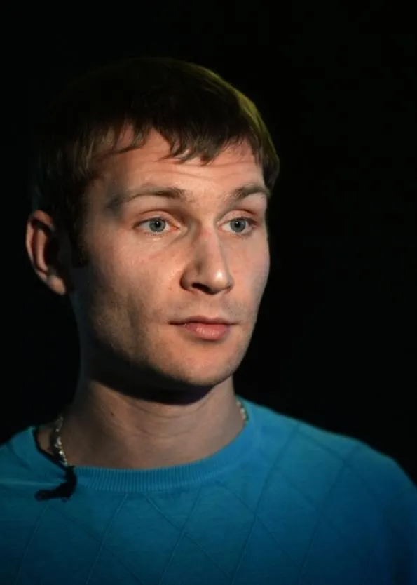 Николай Наумов — российский актер кино и КВН, известный ролью Коляна Наумова в сериале «Реальные пацаны»