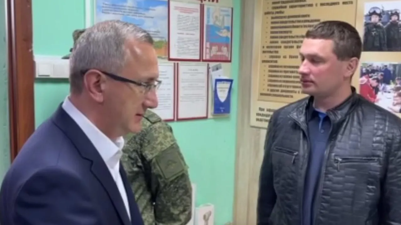 Руководство Калужской области уволило военкома из-за волокиты с контрактами на прохождение военной службы