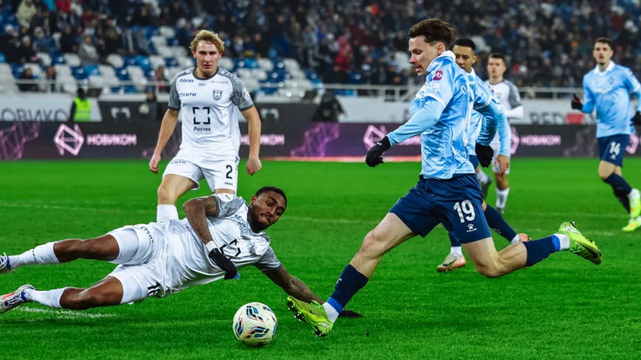 «Локомотив» не смог уговорить полузащитника «Крыльев Советов» из-за его высоких требований по зарплате