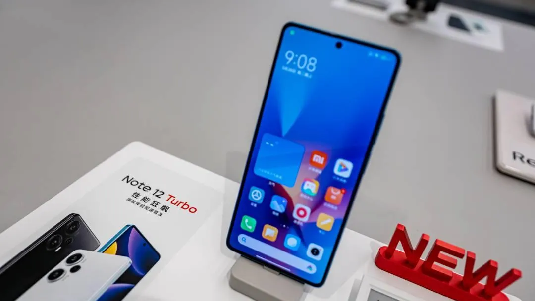 Компания Xiaomi отреагировала на включение ее Киевом в список «спонсоров войны»