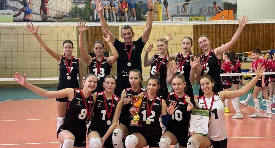Сборная Подмосковья по волейболу вышла в финал первенства России