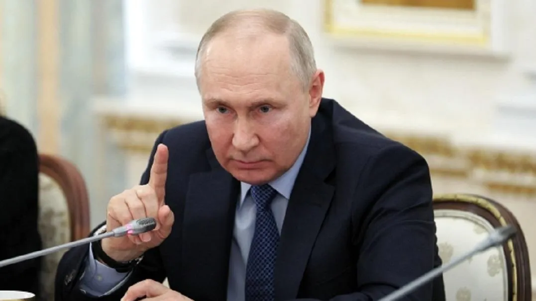 Путин сравнил отношения Европы и США с анекдотом