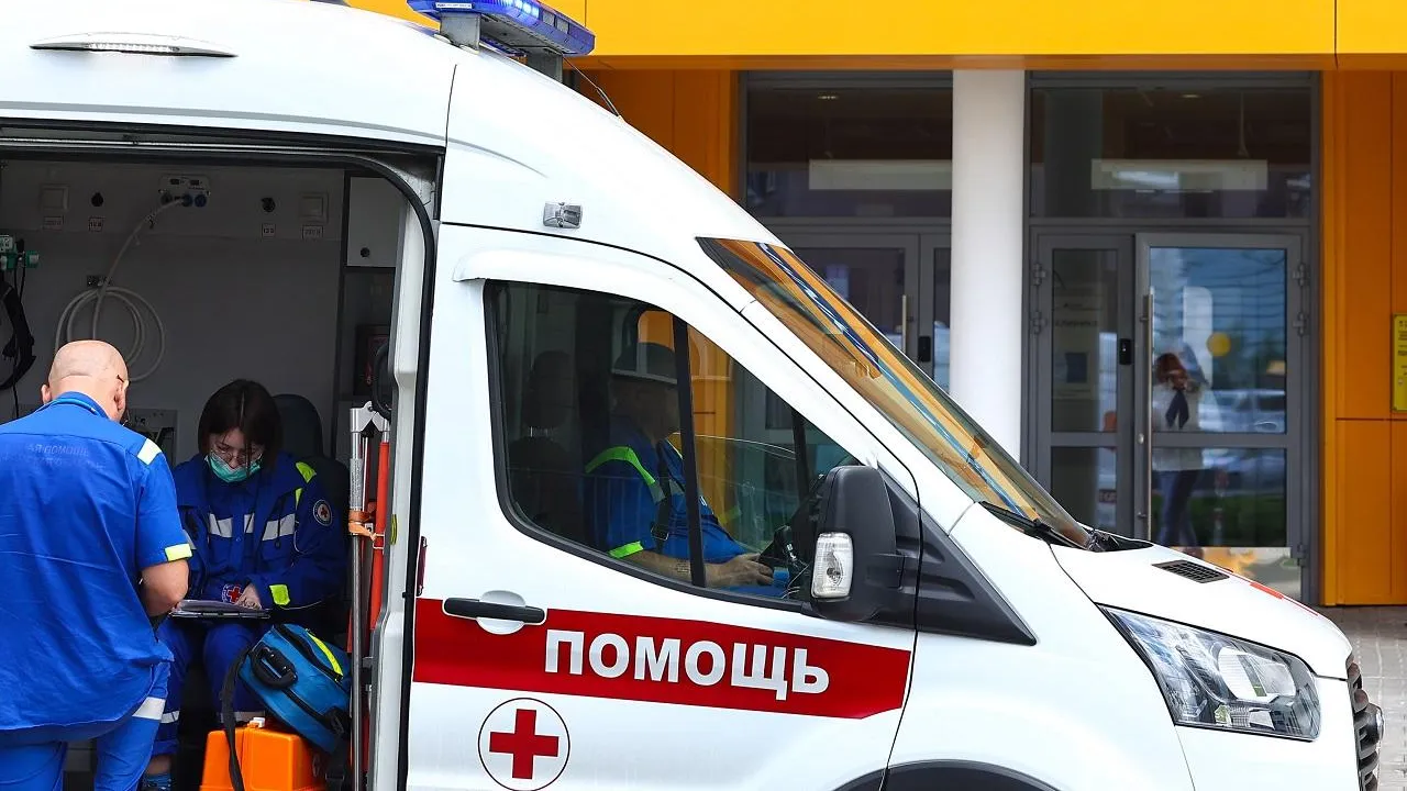 Андрей Воробьев: работников скорой помощи в Подмосковье застрахуют и обеспечат тревожной кнопкой