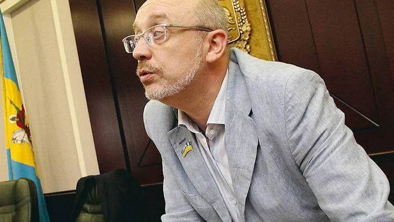 «Следующий тоже Путин, мы его переизберем»: россияне про заявление украинского министра о переговорах