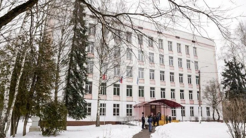 Капитальный ремонт продолжается в школе в Андреевке